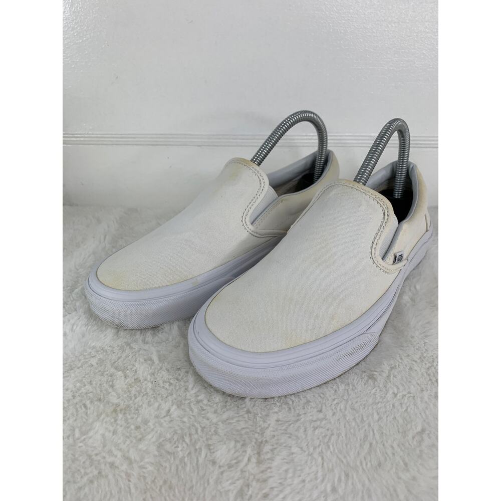 Vans Classic Slip-On White Women’s Size 8 Canvas Skate Sneakers